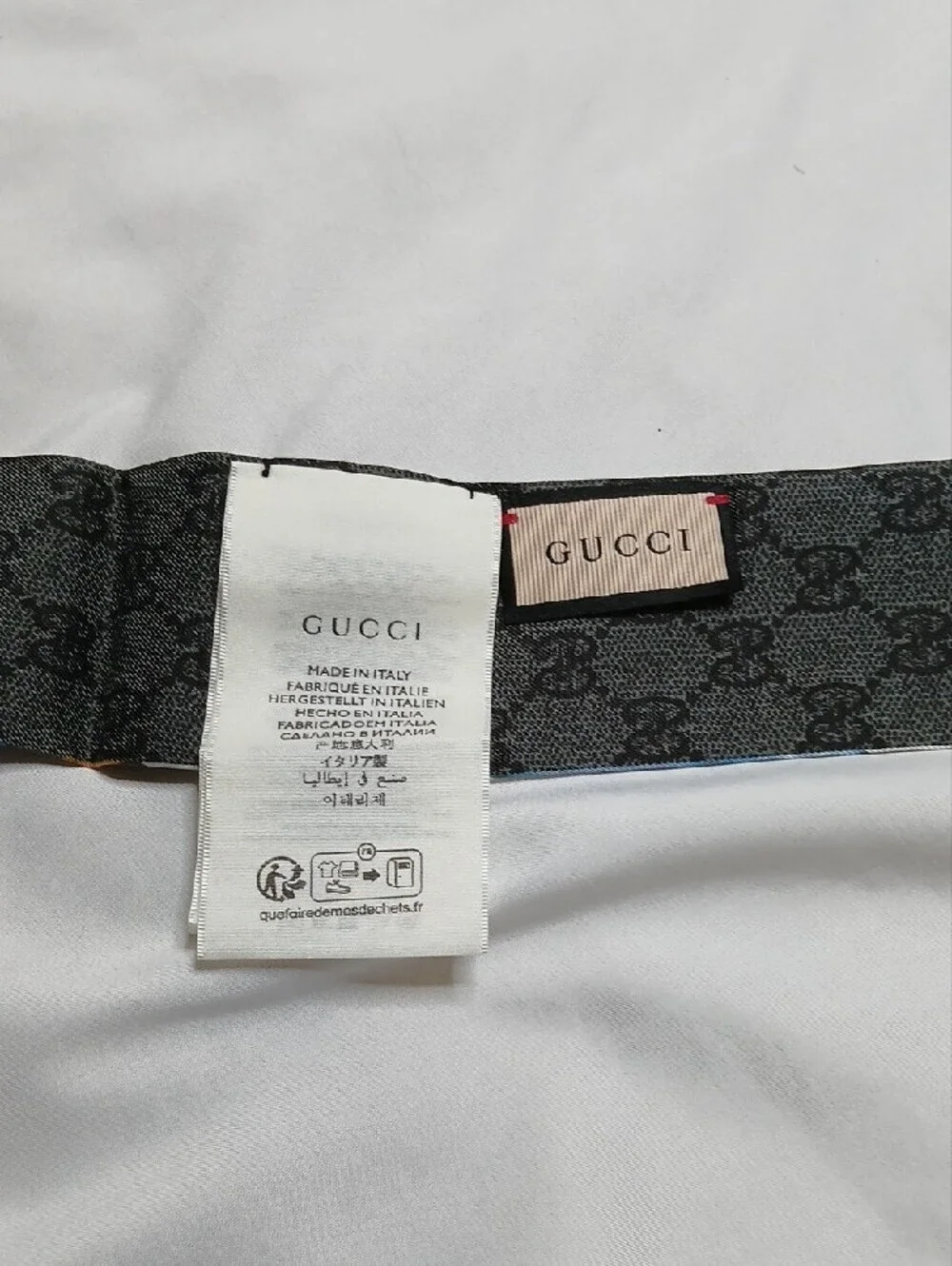 Gucci Blue Black White Patterned Silk Scarf/wrap